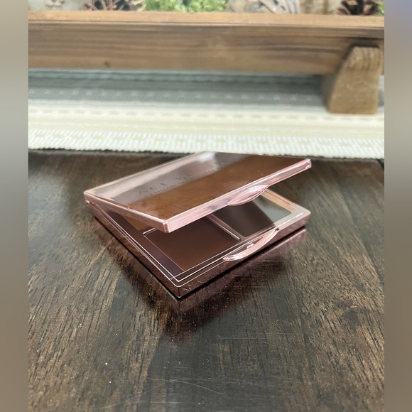 ACE BEAUTE Unlimited Sculpt Face Palette Limited Edition - Picture 4 of 5